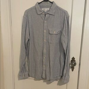 Old Navy regular fit Men’s M Button down Navy/white